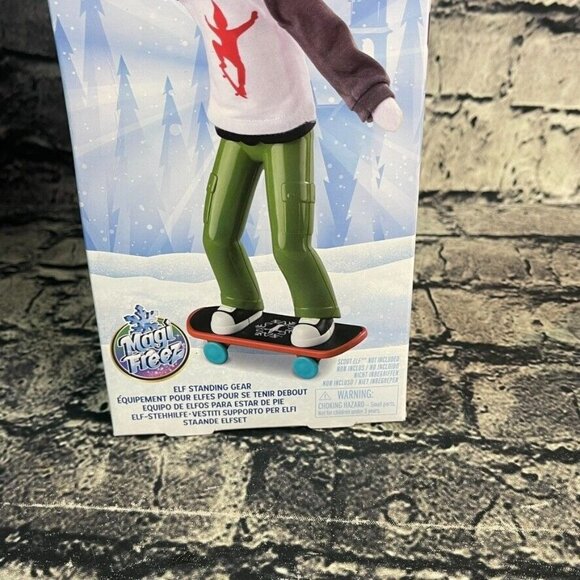 Elf on the Shelf Standing Gear Holly Jolly Skateboard Rider Santaverse MagiFreez - Picture 3 of 11
